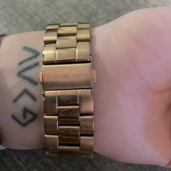 Michael Kors rose gold watch